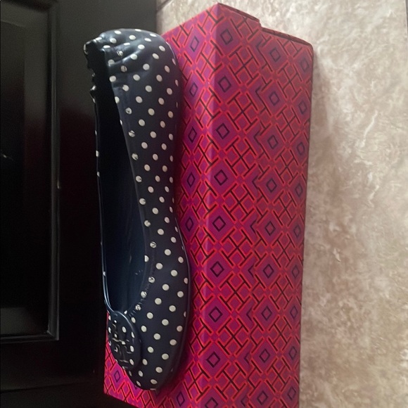 Tory Burch Navy and White Polka Dot Flats - Picture 3 of 4